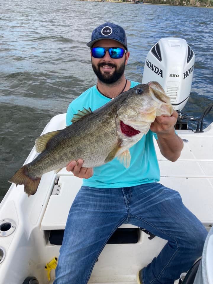 Collin Edwards Professional Guide of Lake Conroe Fishing Adventures Holds Trophy Large Mouth Bass